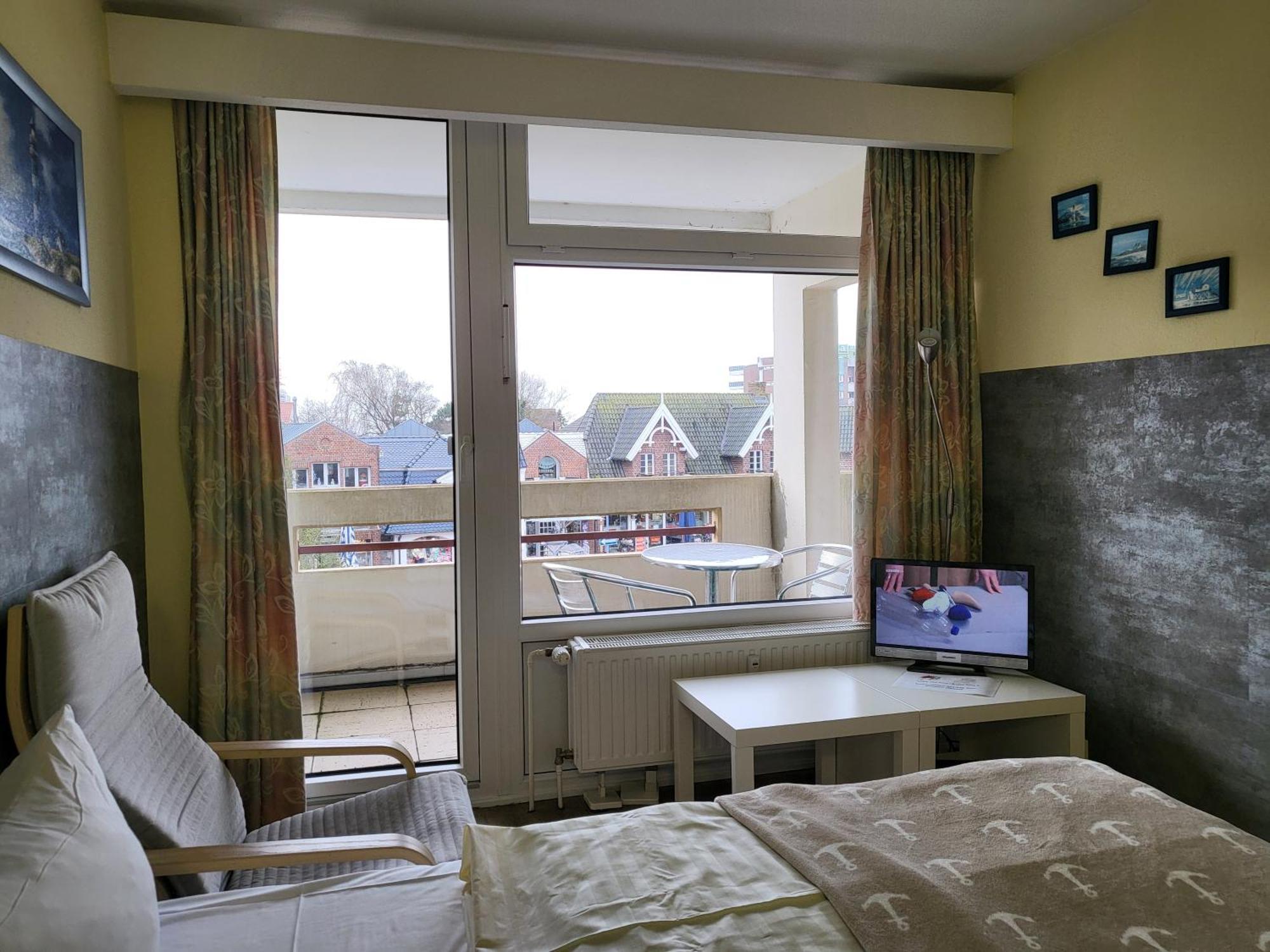 42 Im Haus Anna